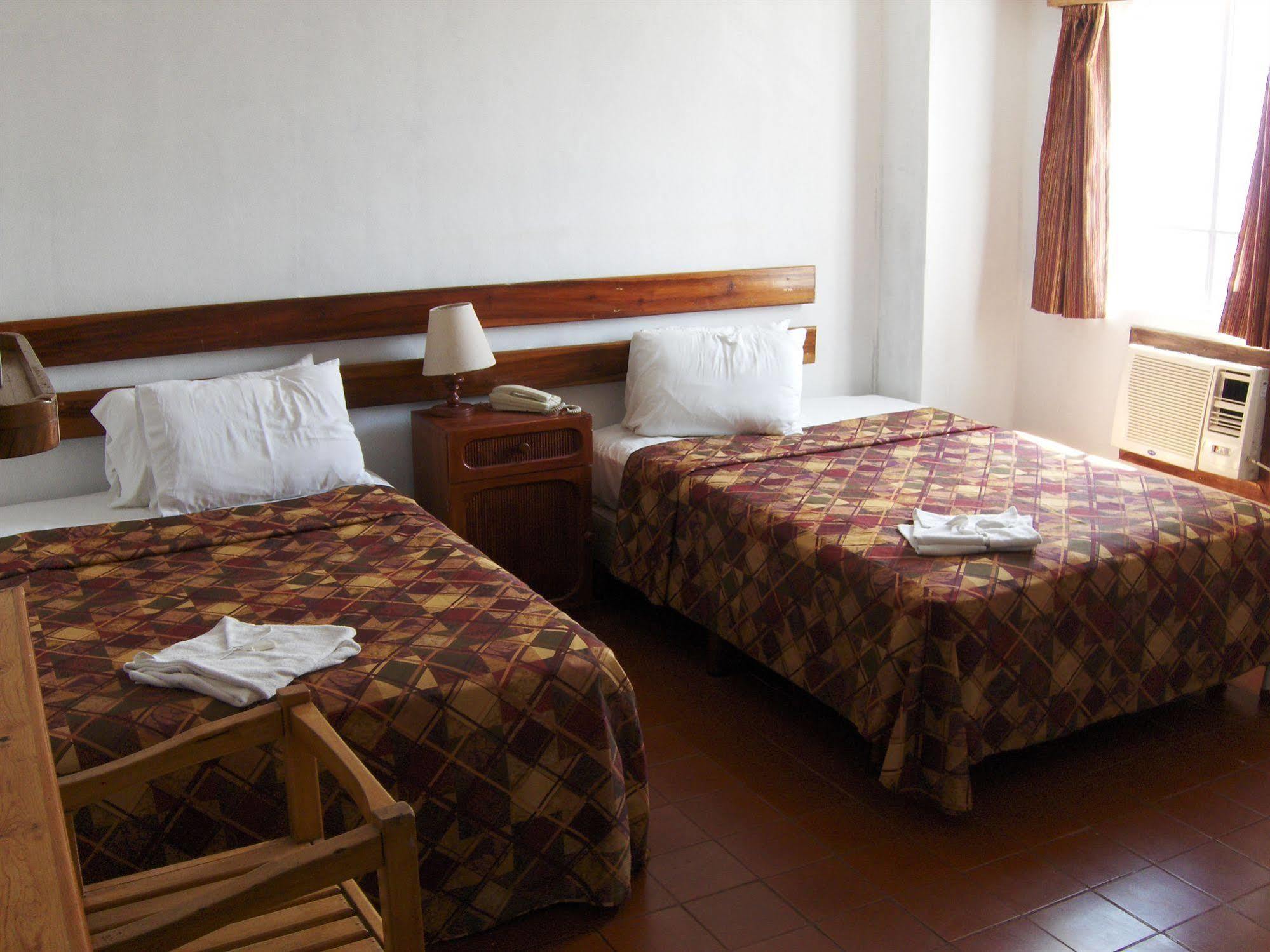Hotel Alux Cancún Eksteriør billede